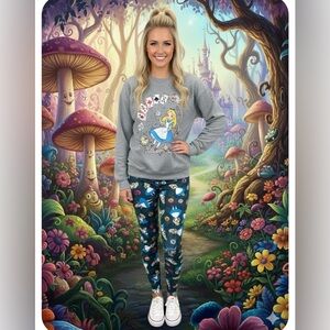 Lularoe Disney Alice in Wonderland Leggings - Size Large